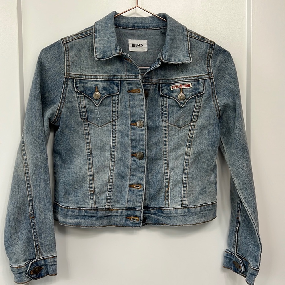 HUDSON GIRLS LIGHT DENIM WASH JEAN JACKET size medium